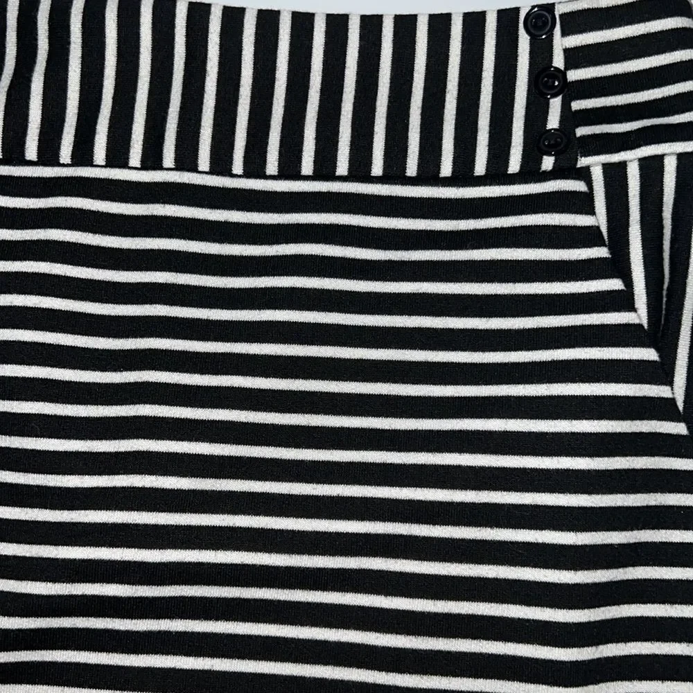 XXI Forever 21 S/P Black & White Geometric Print Stretchy mini skirt w/ pockets - Picture 5 of 9
